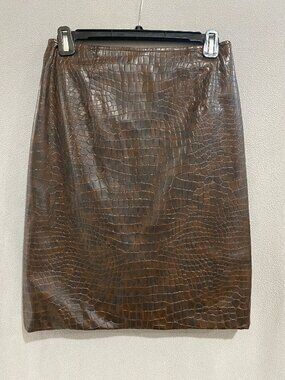 Neiman Marcus Brown Croc Embossed Faux Leather Pencil Skirt Size 4 Luxe Texture